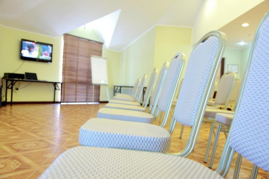 Knyazhyi Dvir Hotel Knyazhichi  Luaran gambar