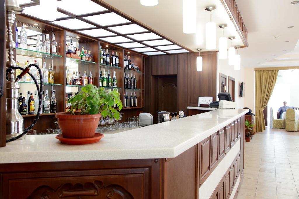 Knyazhyi Dvir Hotel Knyazhichi  Luaran gambar